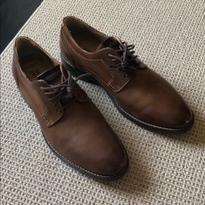 Johnston and Murphy dress shoes